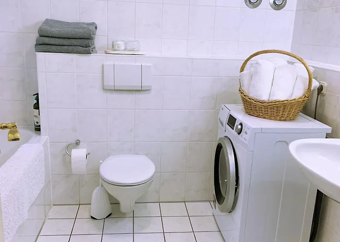 Furnished Double In Fully Equipped Shared Flat, Ideal For Students Apartment *